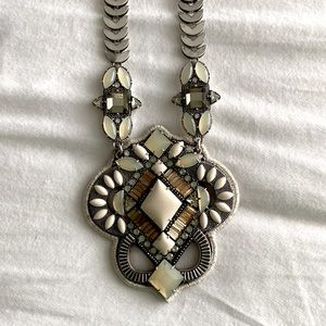 Stella & Dot Statement necklace